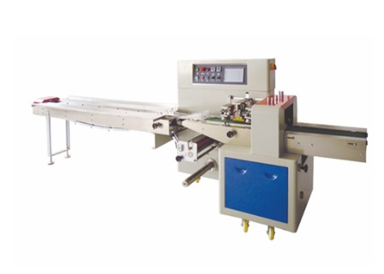 Chocolate 2.6kw Pillow Type Packing Machine Puffed Food Pouch
