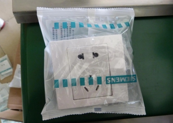 OPP CE Pillow Type Packing Machine , Switch Pillow Wrapping Machine